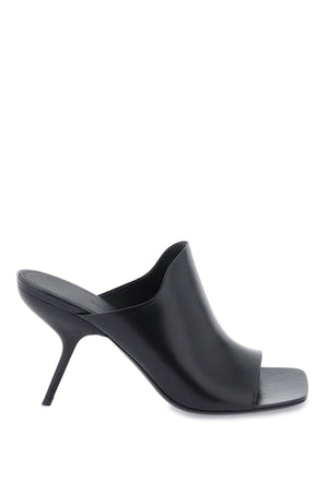 熱門：女式黑色柔軟皮平底鞋，配寬帶及F字型楔形鞋跟