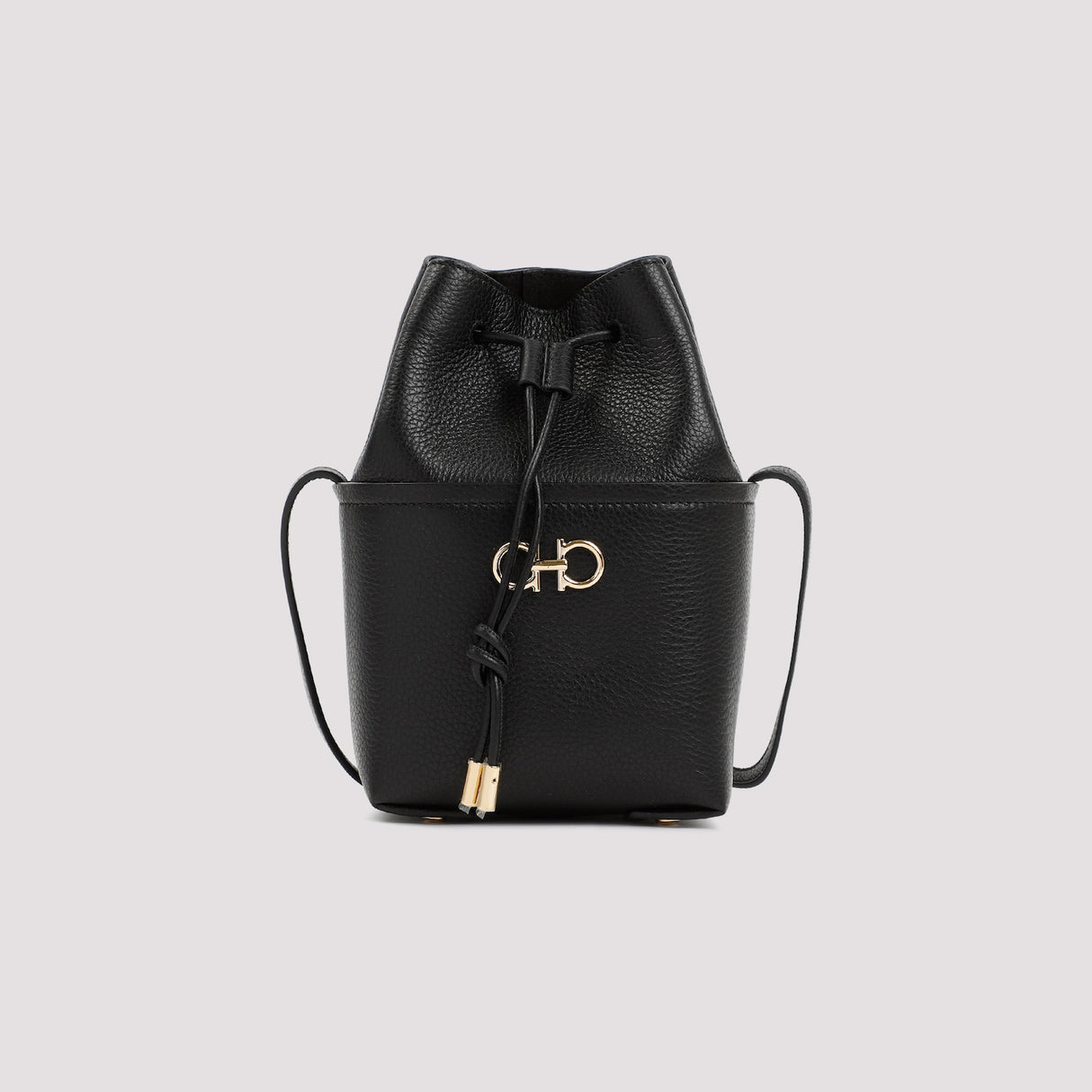 FERRAGAMO Mini Black Grained Calf Leather Bucket Handbag 13x21x9 cm