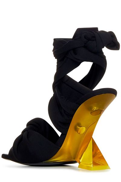 精心包裝細節涼鞋：女士專用真皮和包裝草編飾 - FW23