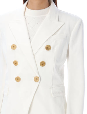 白色女式6扣牛仔夹克，修身款式