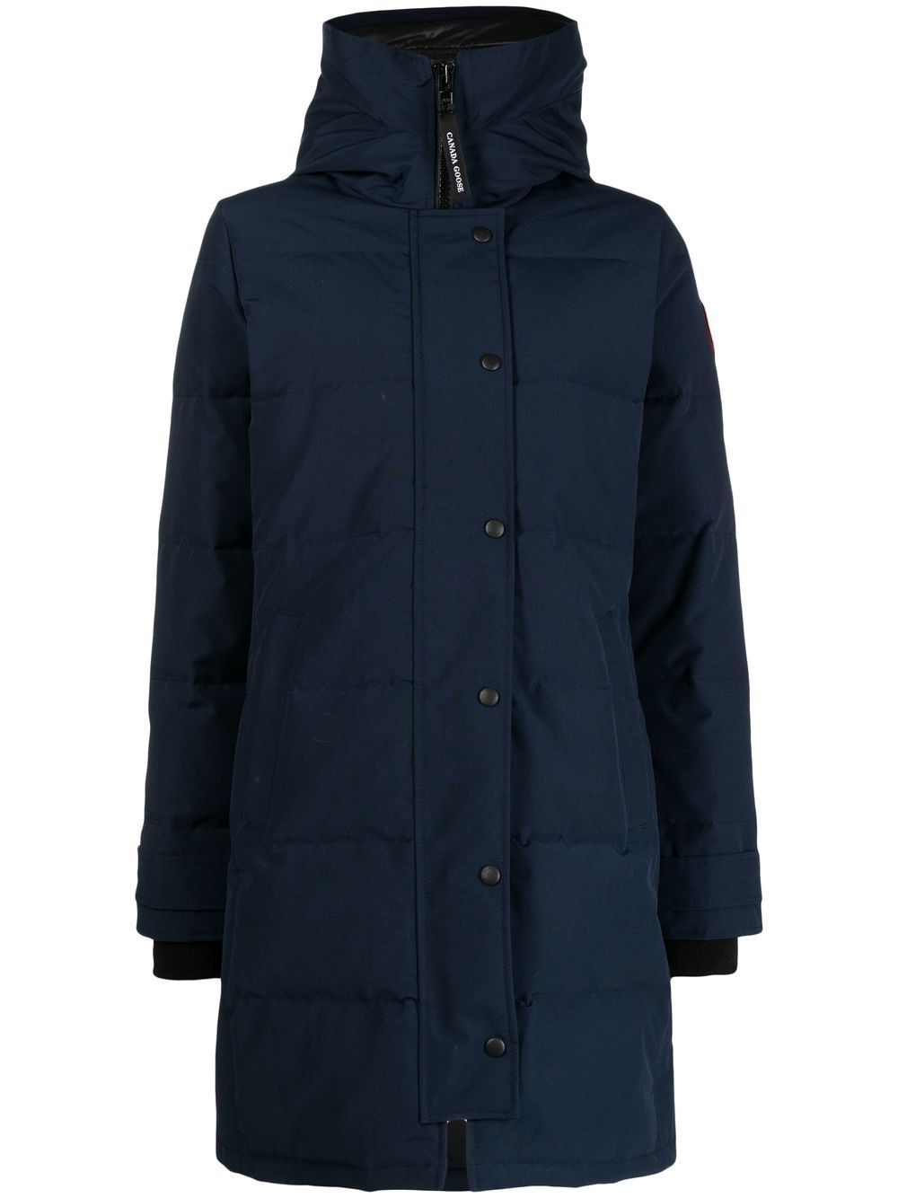 ネイビーブルーのパデッドパーカージャケット：寒い日の最大の保護
