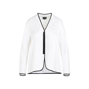 女性用高級白シルクシャツ - あなたのワードローブに最適なSS24新作