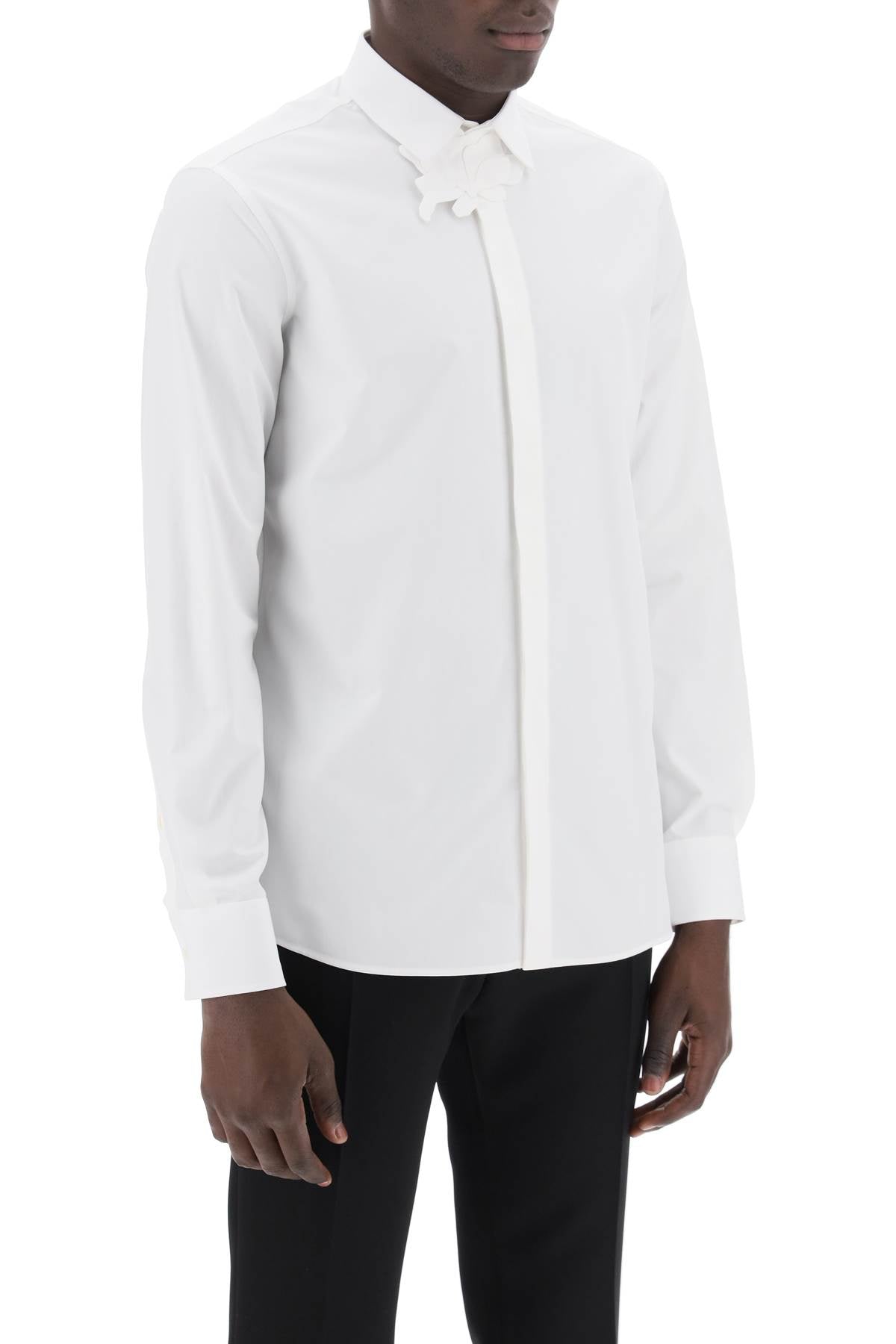 VALENTINO GARAVANI White Cotton Poplin Long-Sleeved Shirt with Embroidered Flower Detail