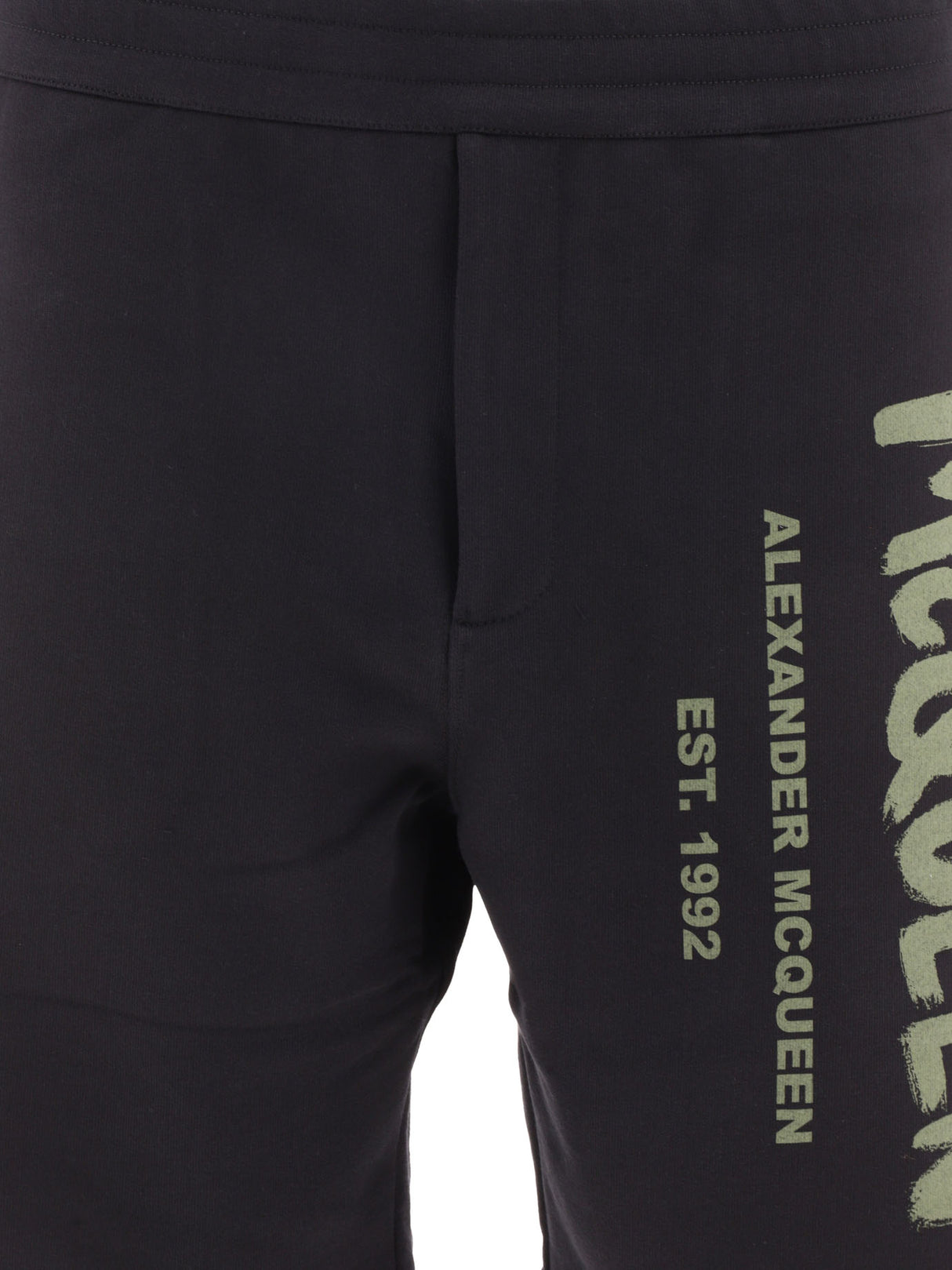 男士Graffiti纹短裤 - 正常版型, 黑色, SS24
