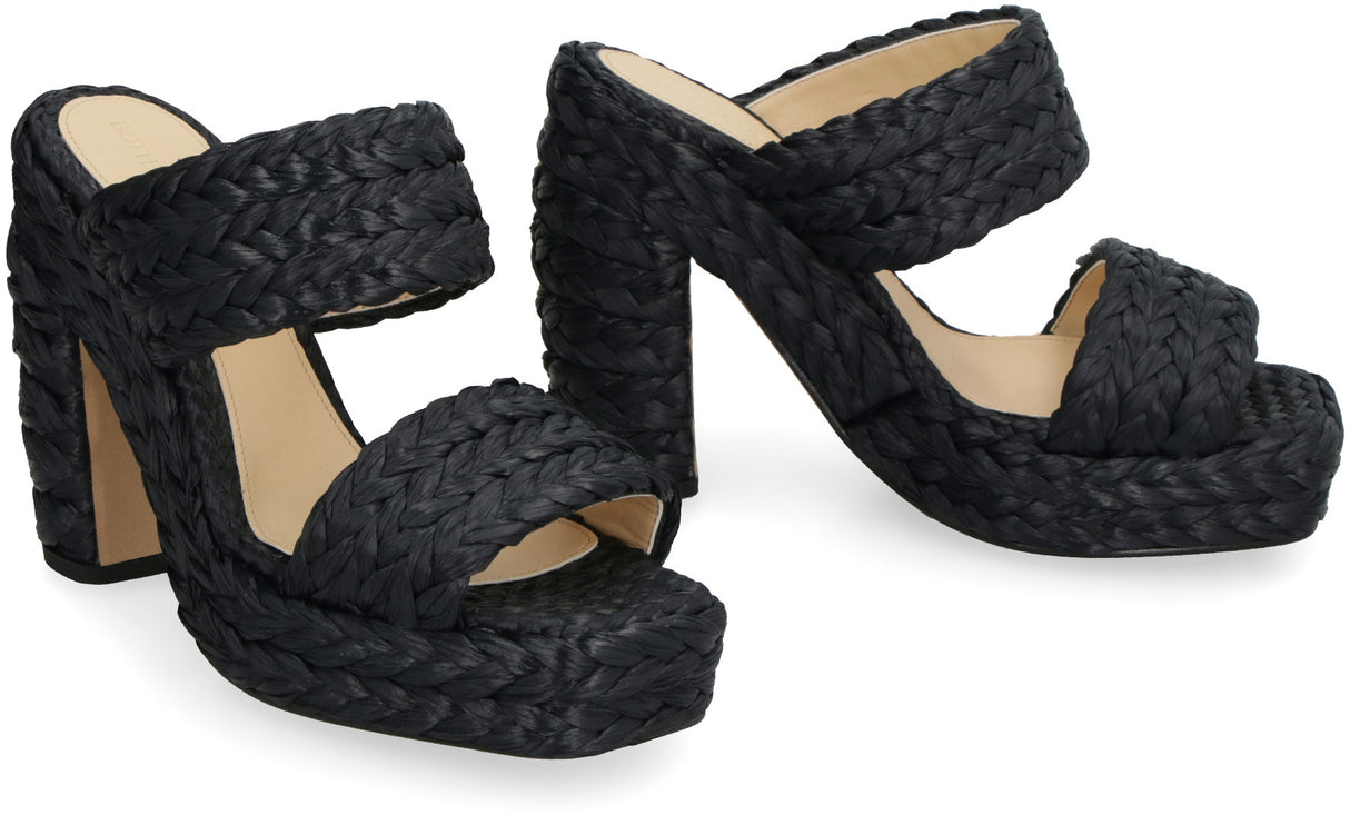 黑色草花方头凉鞋，配风格厚底和橡胶尖钉