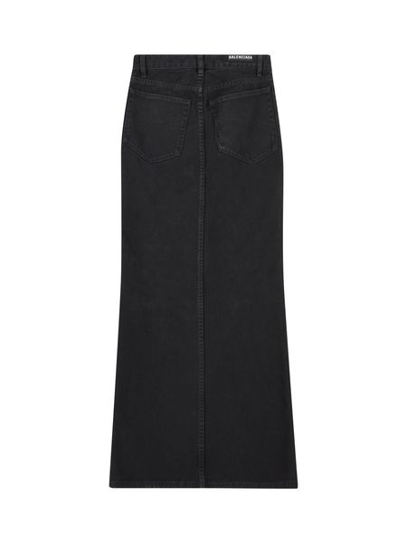黑色棉质牛仔裙，带有金属纽扣和巴黎世家logo by FW23