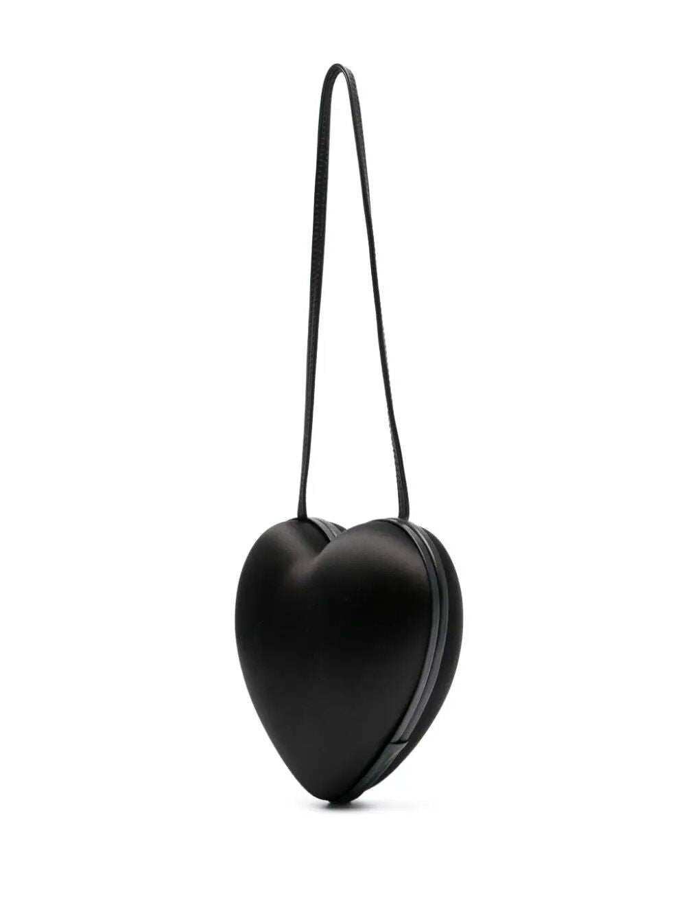 Túi đeo vai da đen với hình thêu logo và cắt hình trái tim