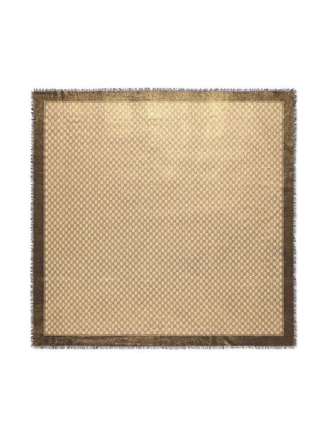 精致的羊毛GG提花棕色圍巾，帶有閃亮的錦線和流蘇邊緣 - 2024年春夏系列