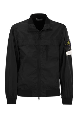 Áo khoác nhẹ nhàng màu đen bằng nylon cho nam với lớp hoàn thiện gia cố - SS24