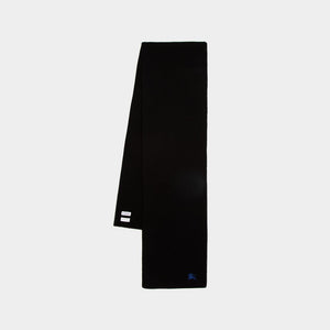 四季適用的優雅黑色羅紋圍巾
