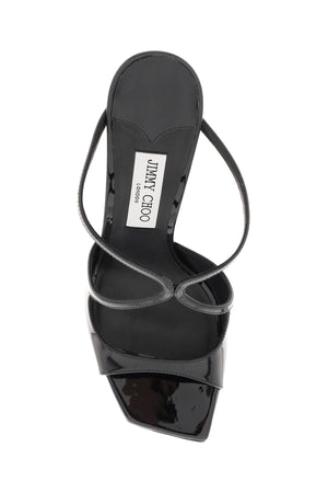黑色95平底松糕凉鞋-专为女性设计，采用专利皮革