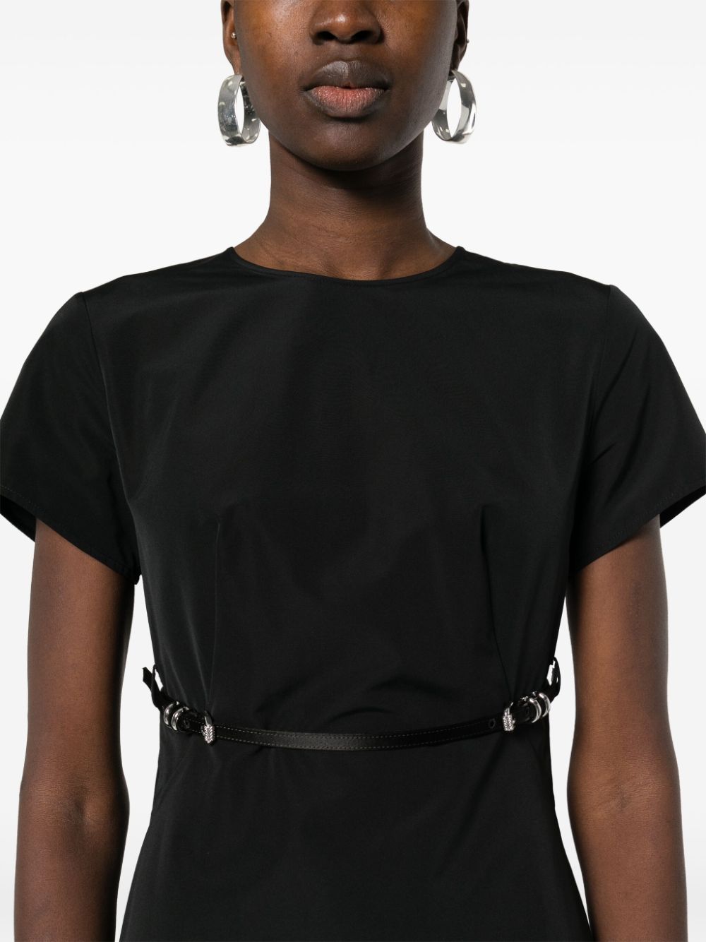 女性用フレアスカートと調整可能なベルト付き黒コットンブレンドミニドレス
