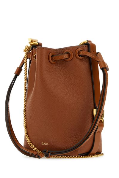 CHLOÉ Luxurious Leather Bucket Handbag - Timeless and Versatile