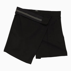 黑色羊毛不对称短裤 - SS24系列