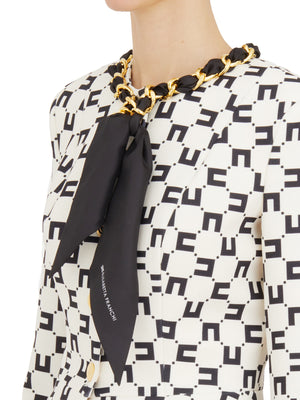 Áo khoác kiểu Foulard với lót satin Monogram và chi tiết kim loại mạ vàng