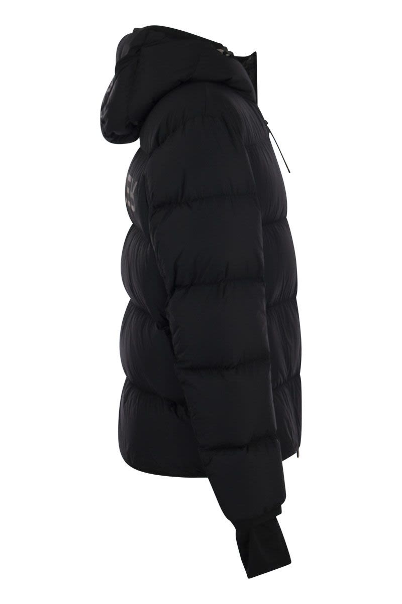 Áo khoác dáng ngắn màu đen cho nam với nón điều chỉnh và túi zip