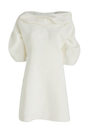 白色亞麻和粘膠混合短裙，發脹袖口和披肩高領