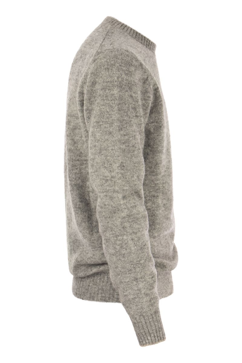 Áo len nam cổ tròn pha vải alpaca màu xám - Bộ sưu tập FW23
