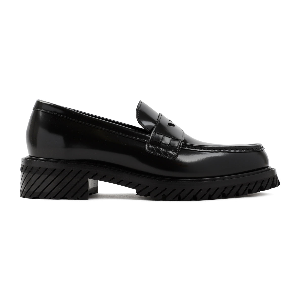 Giày lười da chất lượng với chi tiết khâu cho nam với màu đen truyền thống