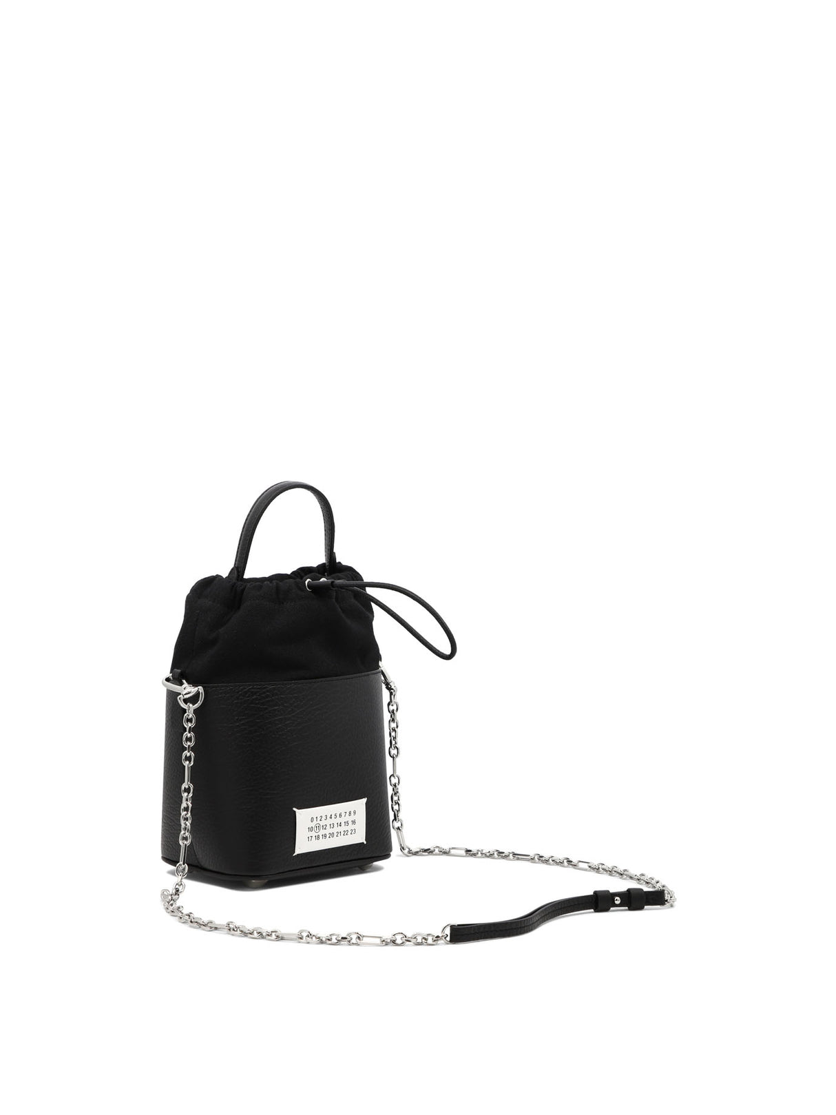 Versatile and Chic Black Leather Crossbody Handbag